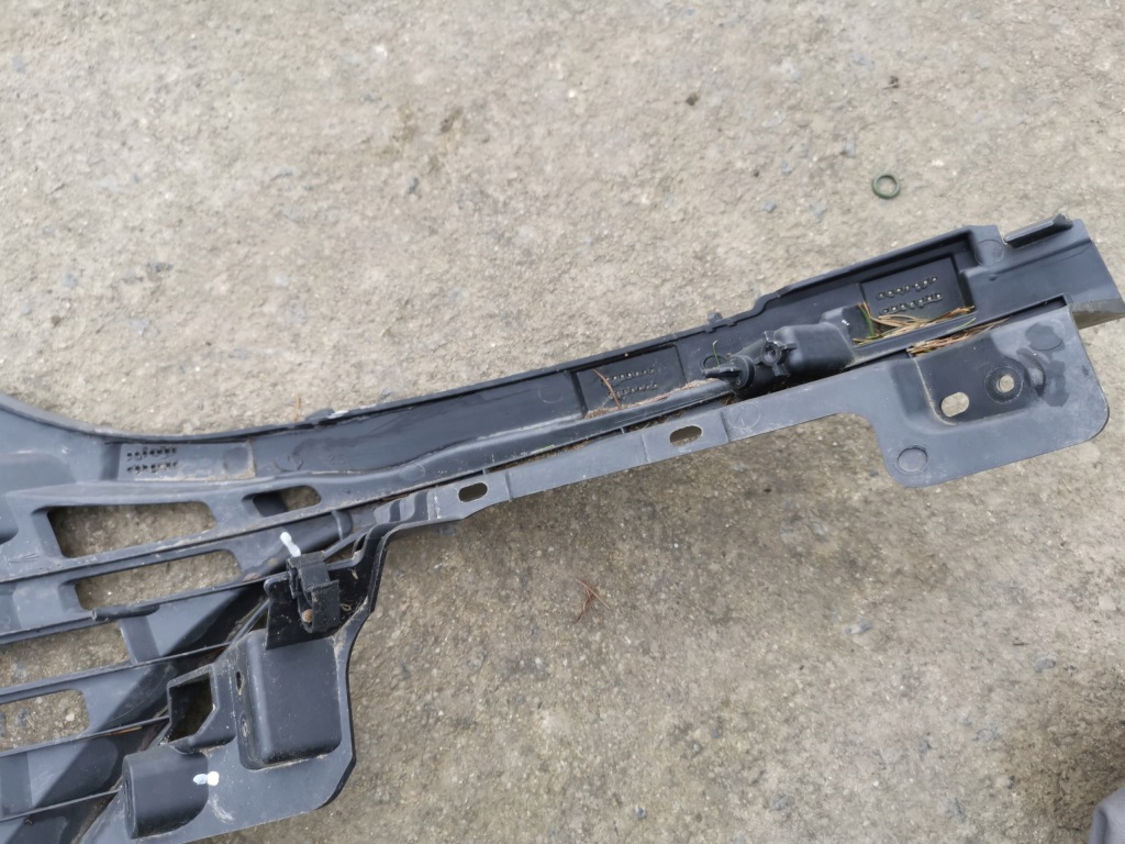 фото №6, Направляющая левый бампера перед renault talisman