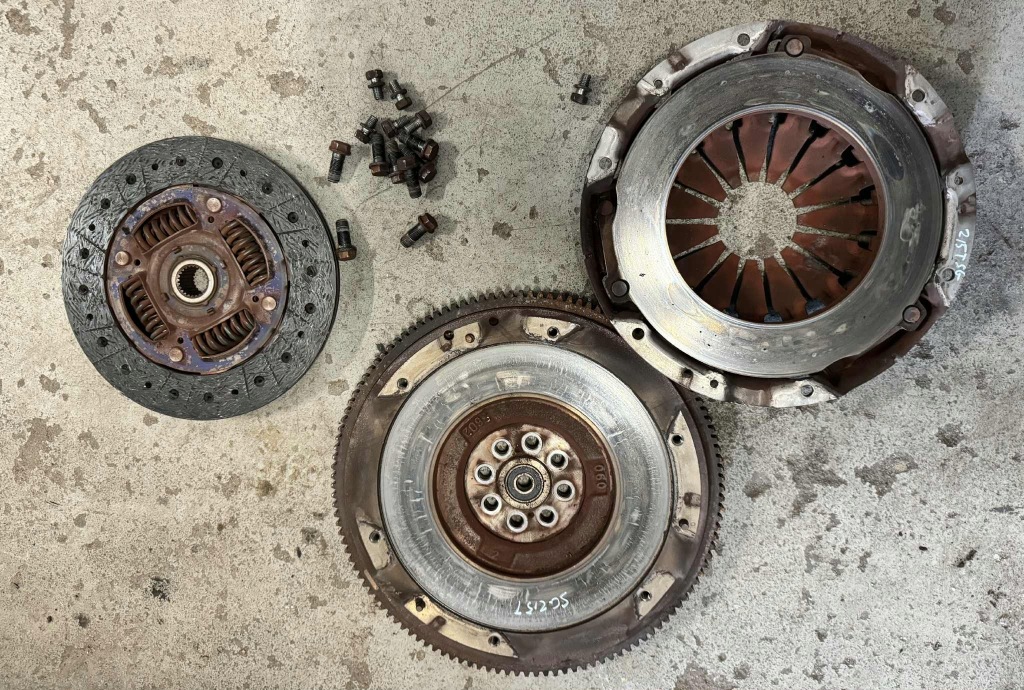 фото №1, Зчеплення притиск диск subaru forester 2.5xt 2006