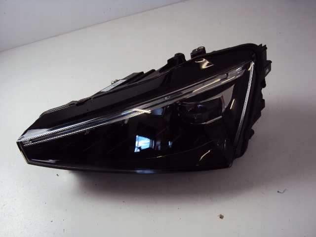 фото №1, Лампа левый перед skoda scala 2019-