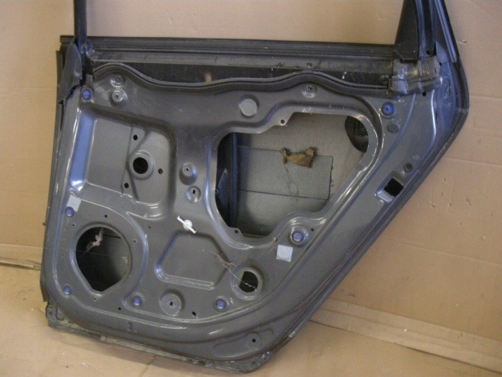 фото №4, Audi a3 2005 дверь правое задняя