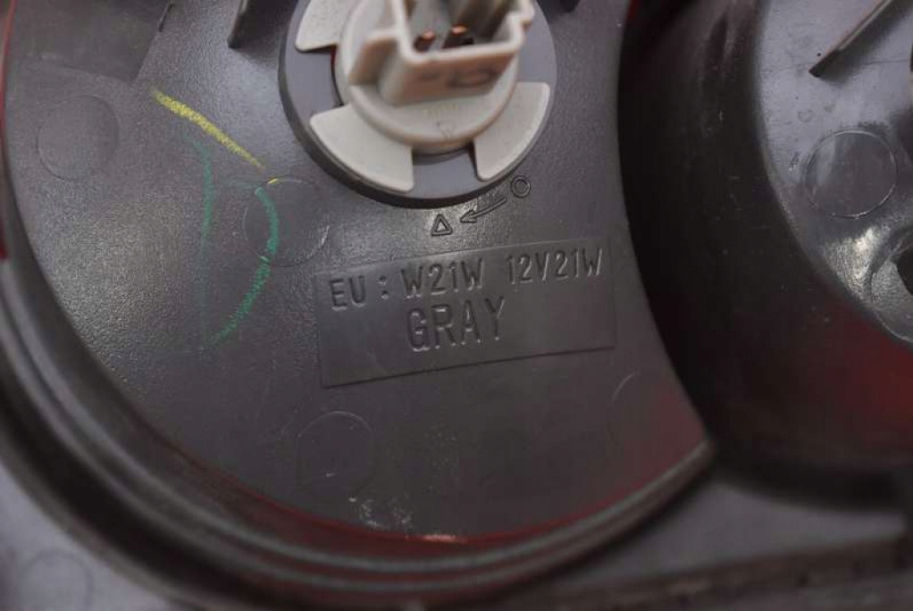 фото №9, Лампа ліва задня задня 226-61980 mazda 6 1 i gg sedan lift 05-07