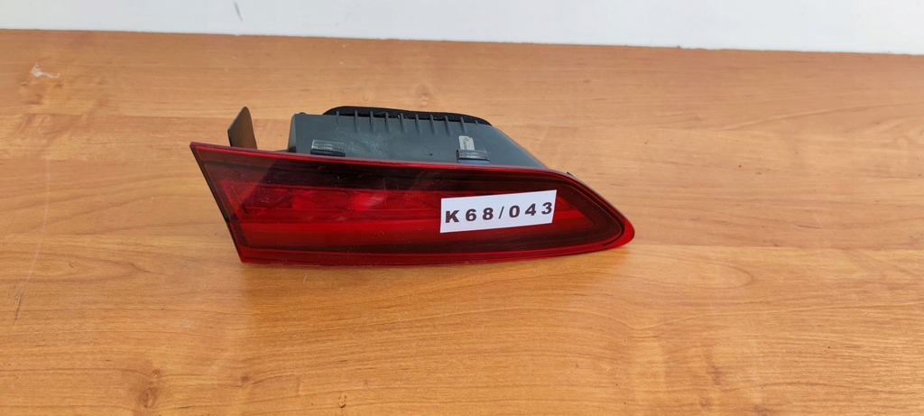 фото №1, Skoda karoq левая лампа w крышка задняя led внутренняя