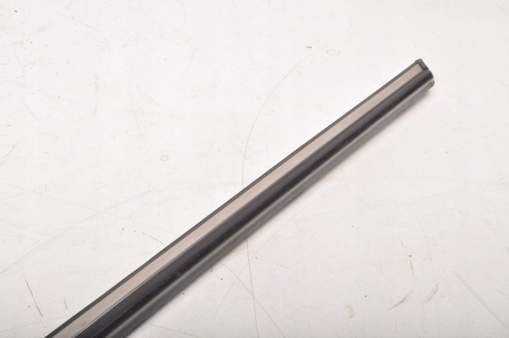 фото №5, Mercedes w123 230e молдинг двері правий задня задні 85r