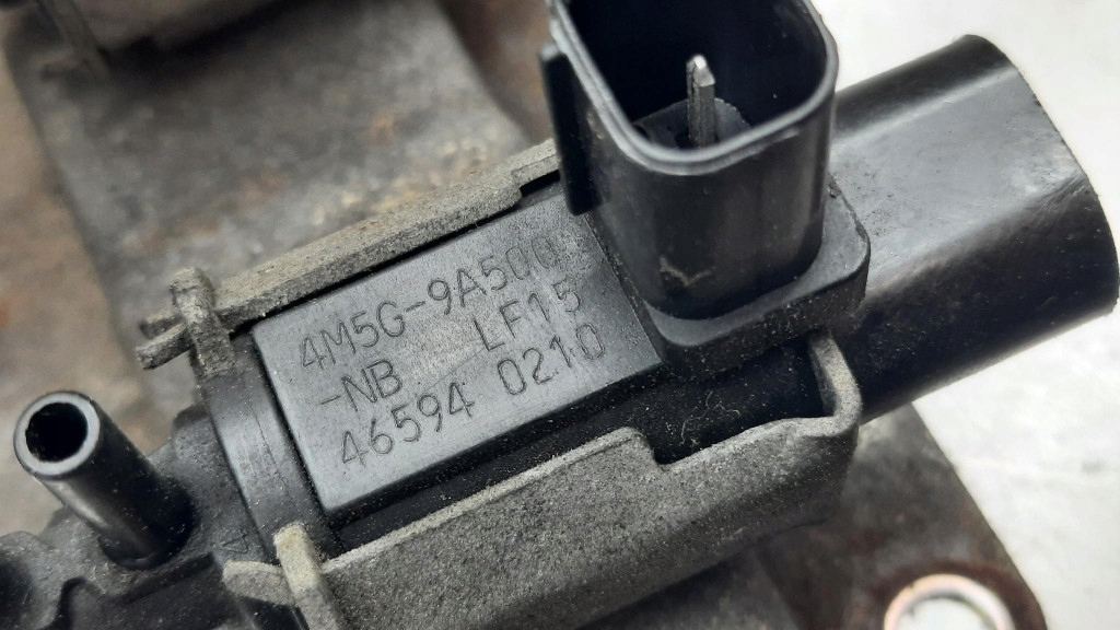 фото №6, Клапан вакуумa комплект 4m5g-9a500-nb ford 1.8 2.0 16v