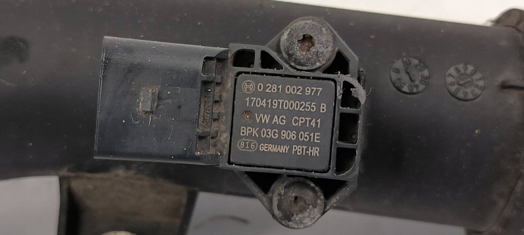 фото №4, Шланг труба повітрозабірник 5q0145770 skoda superb iii