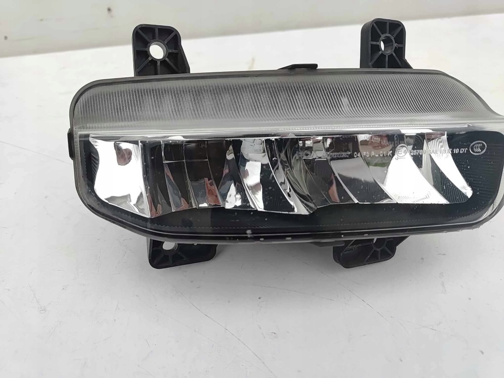 фото №4, Dodge ram 19- протитуманна фара led drl правий 3839