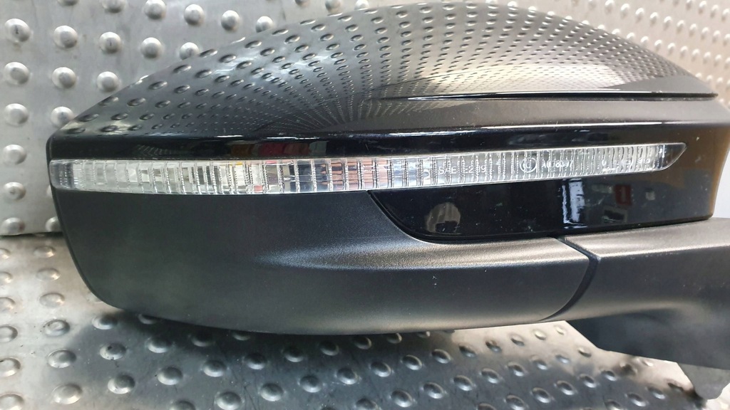 фото №8, Зеркало правое skoda enyaq 11 pin 20-