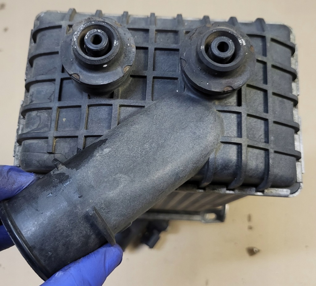 Купити Радіатор повітря інтеркулер датчик map kia hyundai i30 1.6 crdi оригінальний номер