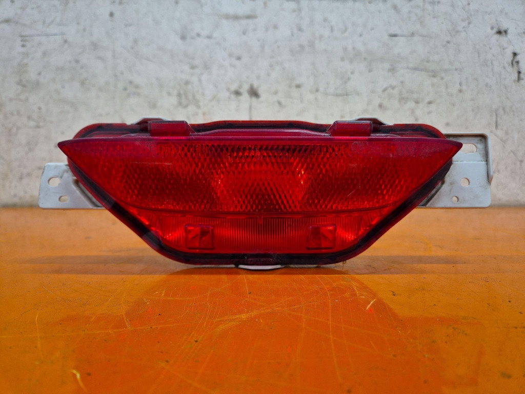 Купить Toyota c-hr 16-23 фара противотуманная задняя задняя 81480-f4010-00