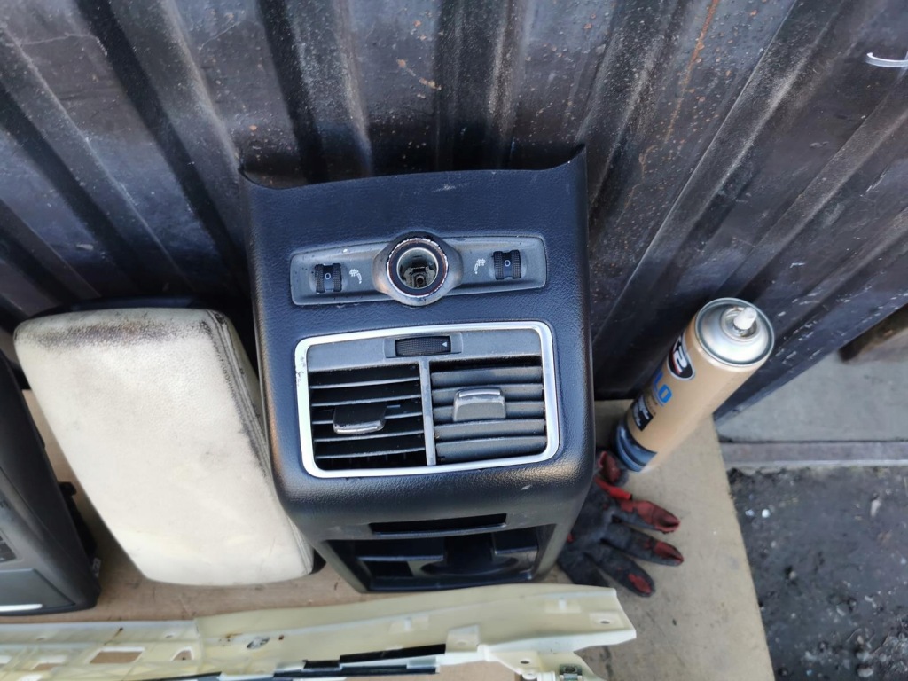 Туннель средний защита панель управление бардачок подлокотник audi a6 c6 Киев