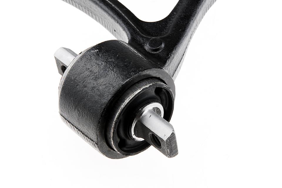 фото №11, Важіль передній volvo xc90 02-10 /нижній лівий/