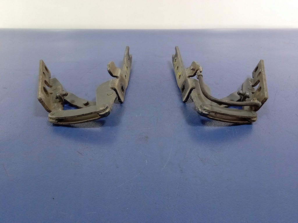 фото №5, Bmw 7 e65 e66 петлі капот 8240333 8240334