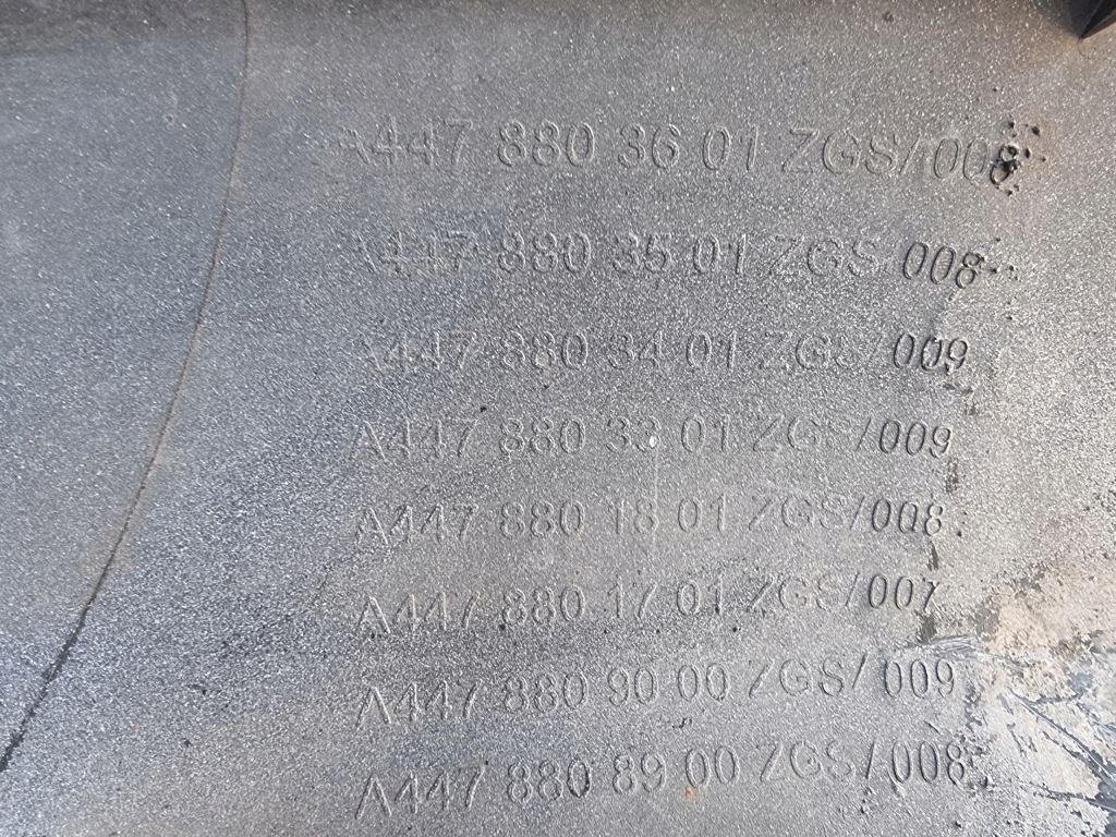 фото №11, Mercedes v klasa vito w447 lift 19- бампер перед передний a4478803601