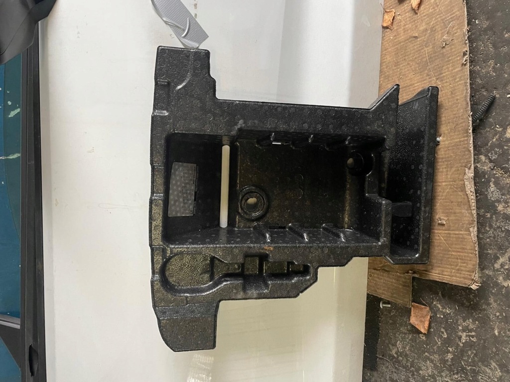 фото №1, Chevrolet camaro 2016+ пенополистирол багажника