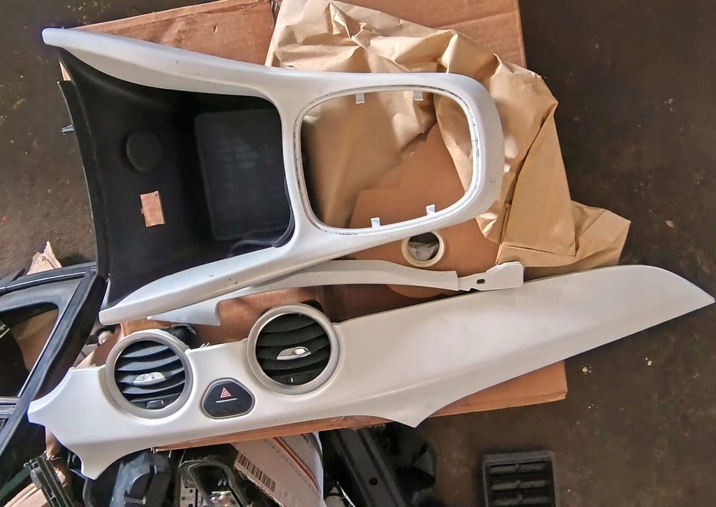 фото №7, Радио дисплей экран рамка декоры накладки панели opel adam rocks s corsa e