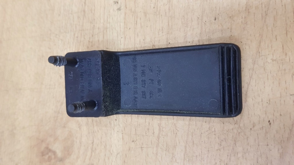 фото №2, Заглушка кронштейн поперечина задняя ford galaxy mk1