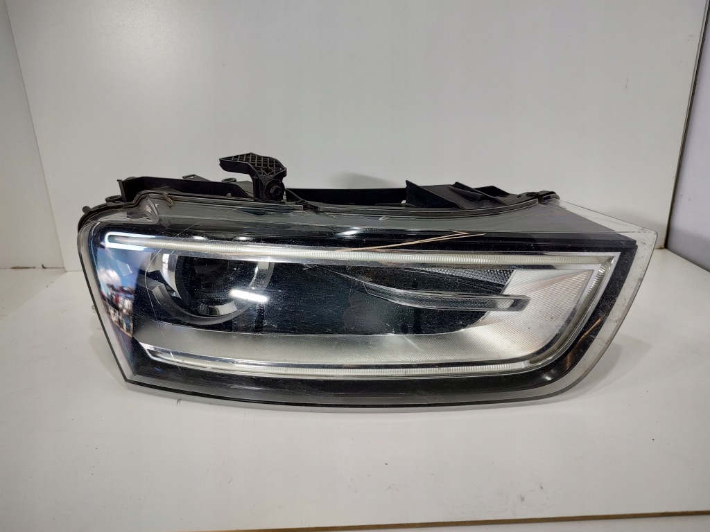 фото №1, Лампа перед права audi q3 09- bixenon led 8u0