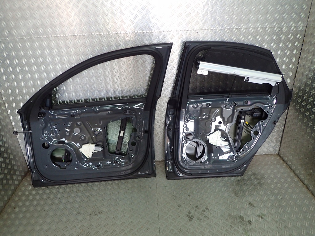 фото №6, Audi s8 a8 4h lift дверь задняя задние правое стекло