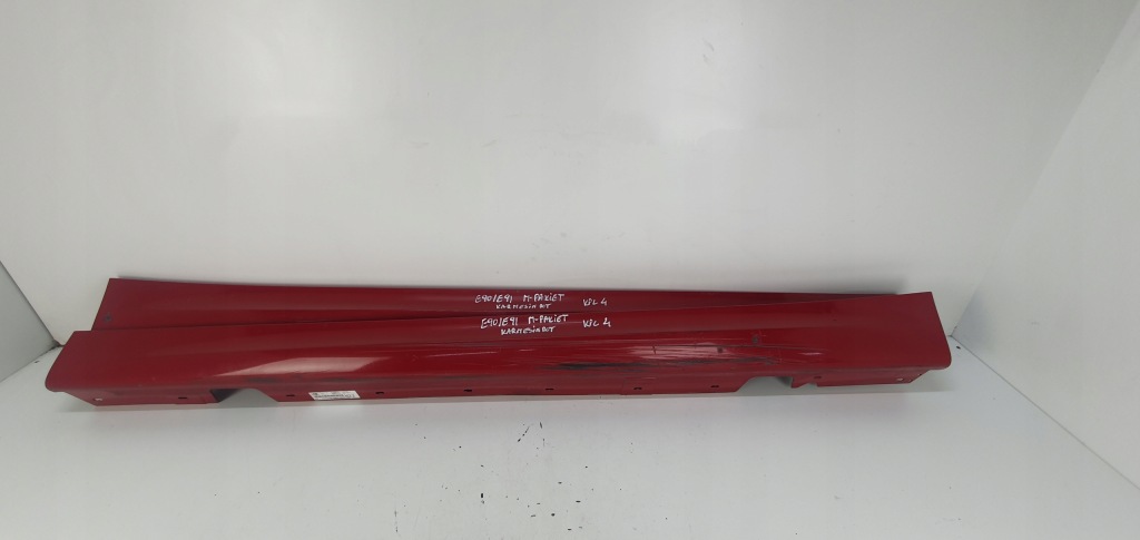 фото №1, Bmw e90 молдинг порог m-pakiet karmesin kpl 4