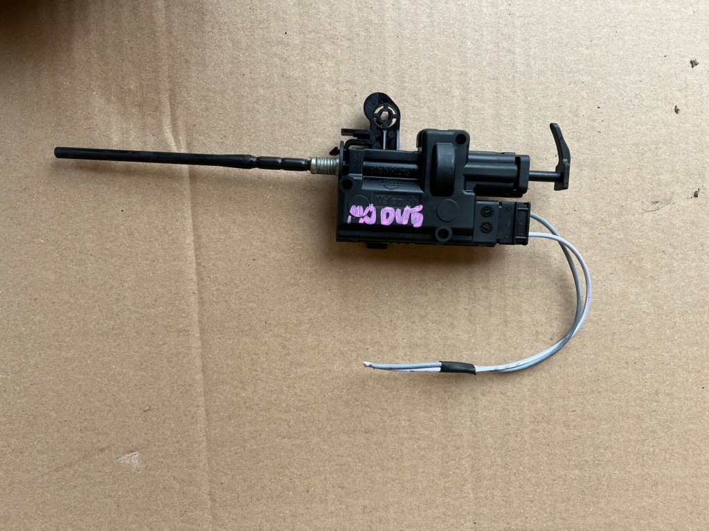 Купити Привід кришка заливної пального renault modus 2004-2008