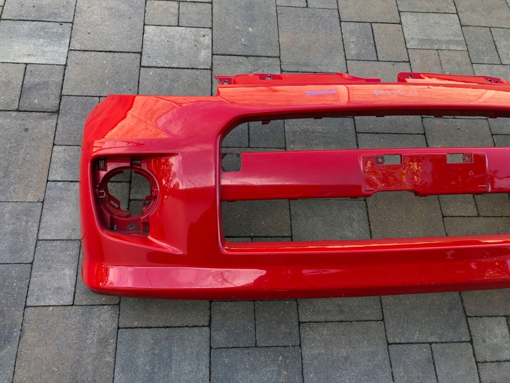 Toyota passo ii бампер перед Доставка