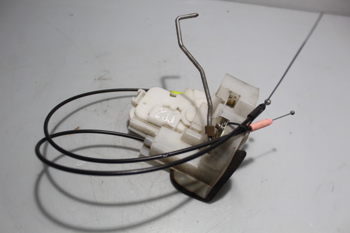 фото №1, Замок правый перед дверь subaru forester iii