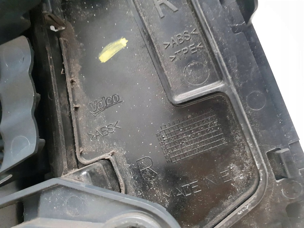 фото №8, Bmw 1 e82 e88 2009 задняя сторона правая лампа задняя