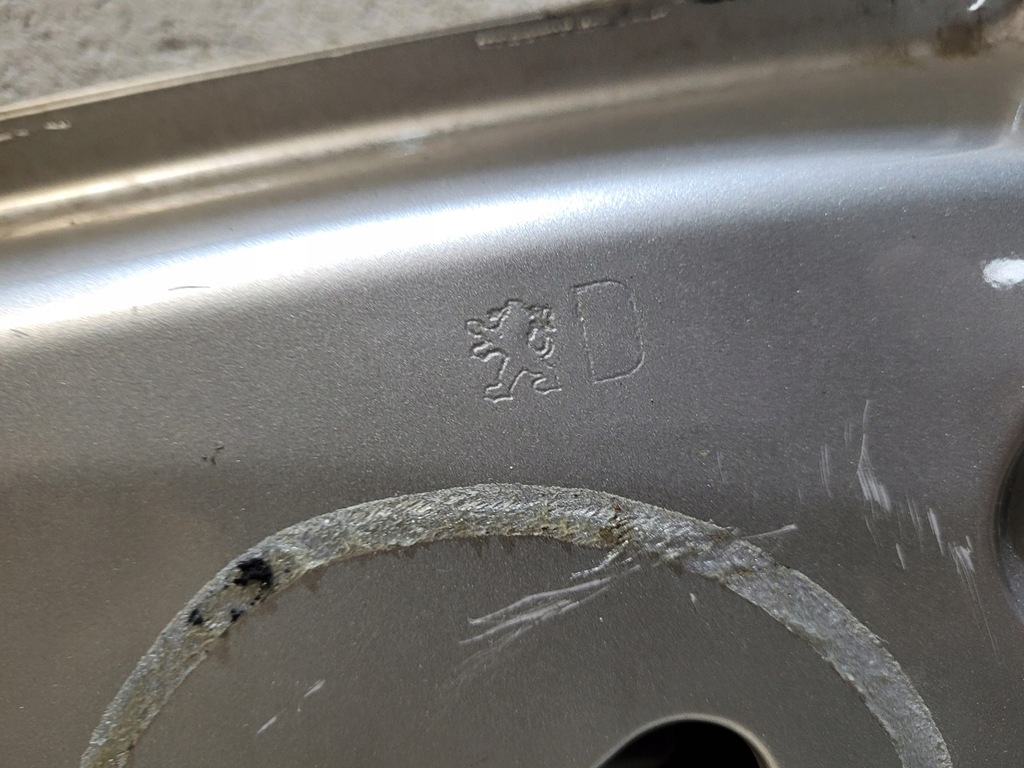 фото №7, Двері правий перед peugeot 208 ii