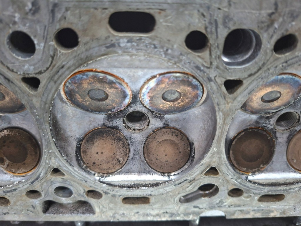 Головка двигателя 55353286 opel zafira b 1.8 16v z18xer 2005- Киев