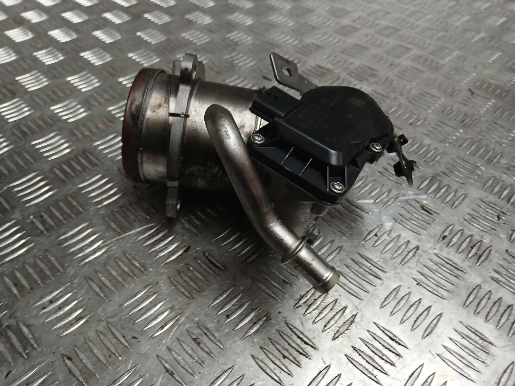 Dacia lodgy клапан egr радиатор 1,5 blue dci 147359823r 147100361r 2021r Недорого