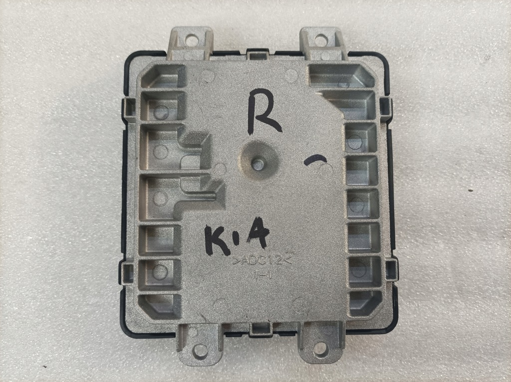 фото №1, Kia sportage v преобразователь правая