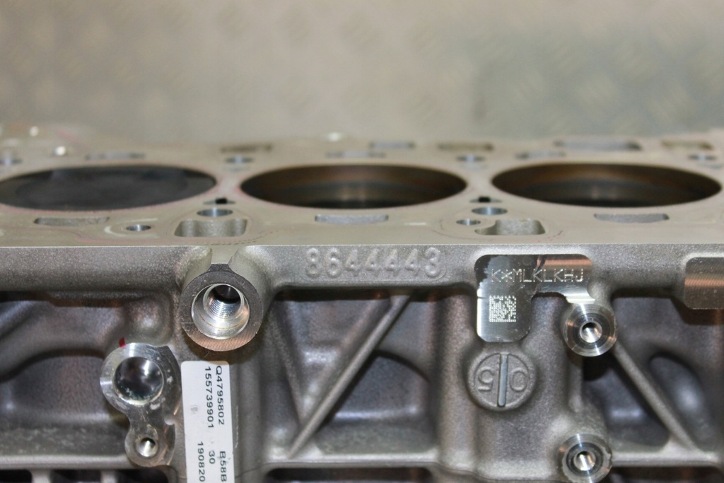 фото №12, Bmw g30 g11 g14 g05 g06 g07 4.0i b58b30c dół блок двигуна wał поршні 8644443