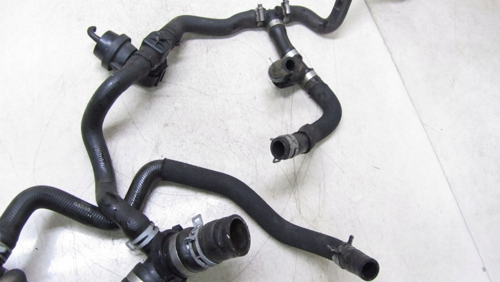 Volvo v60 s60 lift 2.0 шланг воды 13-18 в Украине