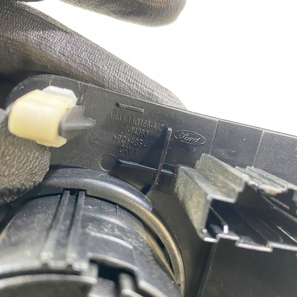 фото №14, Ford mustang v 2014 панели управление, переключатели