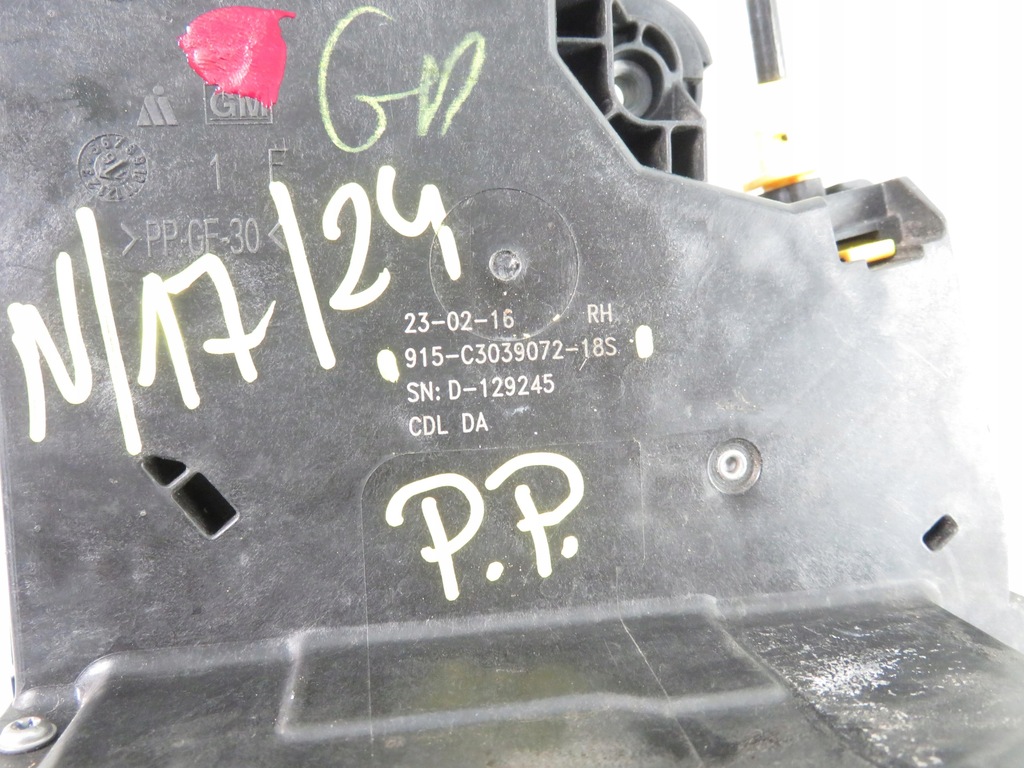 фото №6, Замок правий передній opel astra v k 915c303907218s