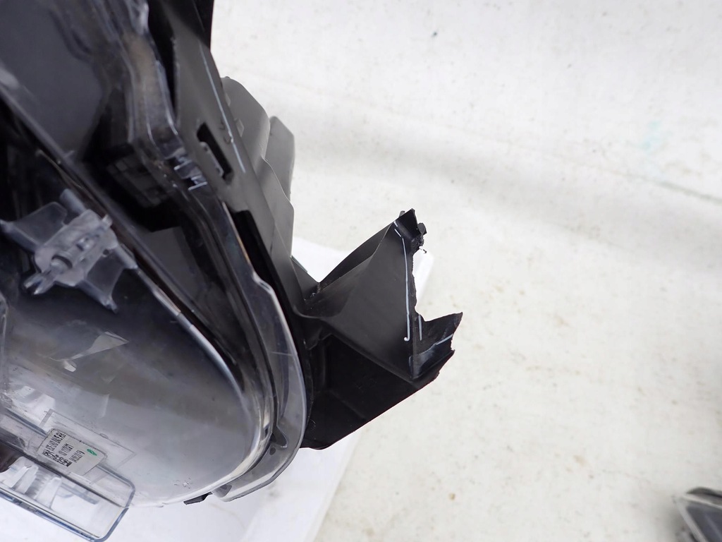 фото №7, Ford mustang mach-e 20- лампа перед передняя правая