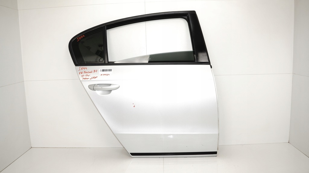 фото №1, Дверь правый задняя vw passat b7 10-14r la7w sedan