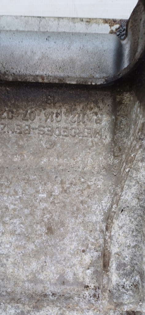 фото №3, Mercedes w220 поддон масляная r1120140702