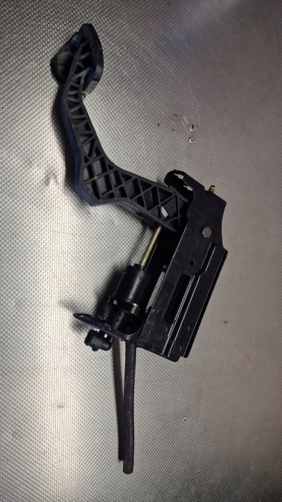 фото №1, Audi a3 8l lift педаль зчеплення 1j1721059ad