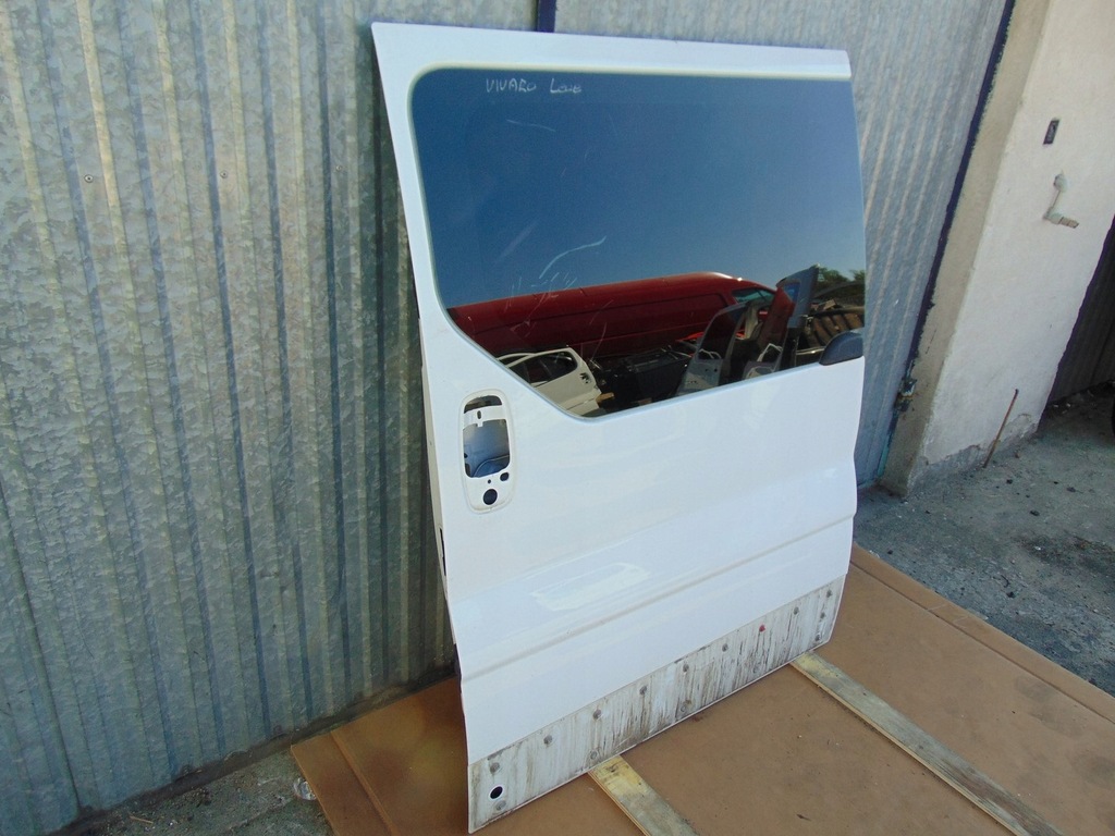 фото №6, Дверь левая раздвижные vivaro trafic 2001-2014 с стекло