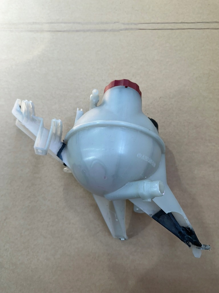 фото №10, Бачок розширювальний, бак mercedes eqa w243, h243