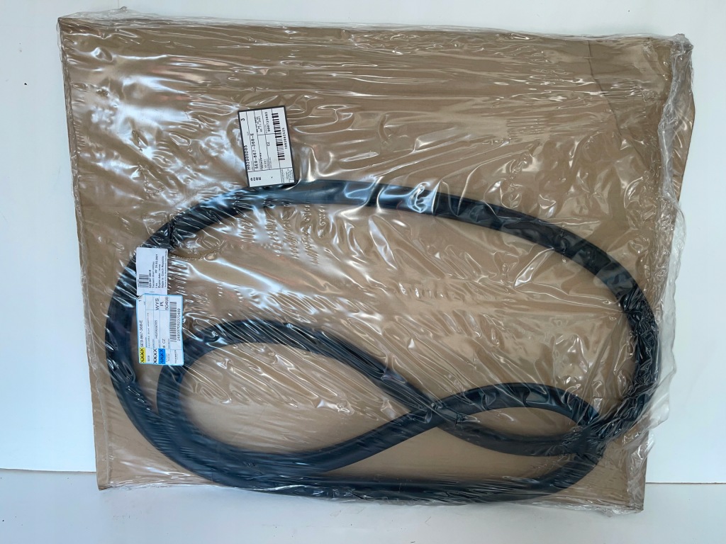 фото №1, Прокладка дверь задняя правое skoda octavia iii kombi