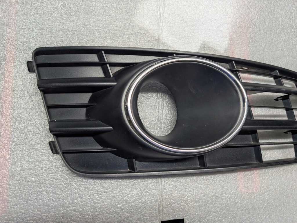 Audi a7 c7 4g8 решітка бампера протитуманної фари ліва права перед Ціна