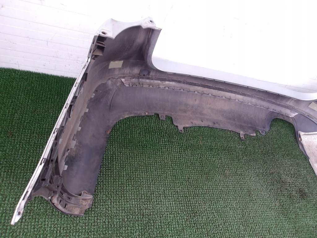 фото №8, Passat b6 kombi бампер задний накладки хром la7w оригинальный номер