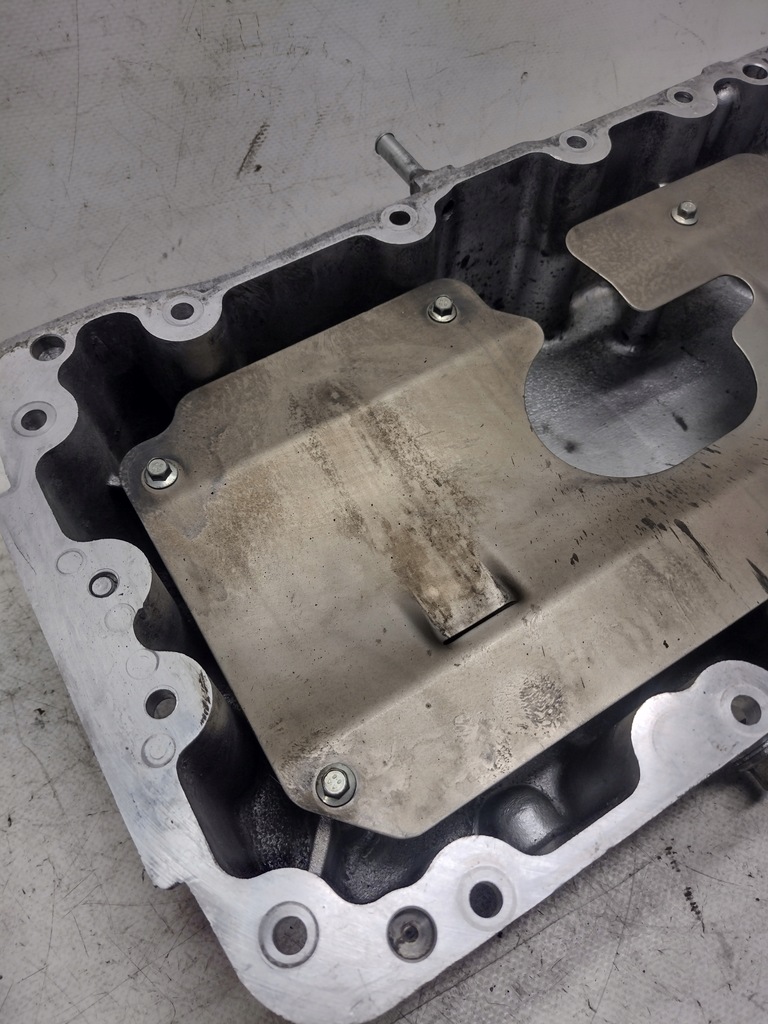 фото №8, Поддон масляная land rover freelander 2,0d 72kw оригинальный номер hrc2802