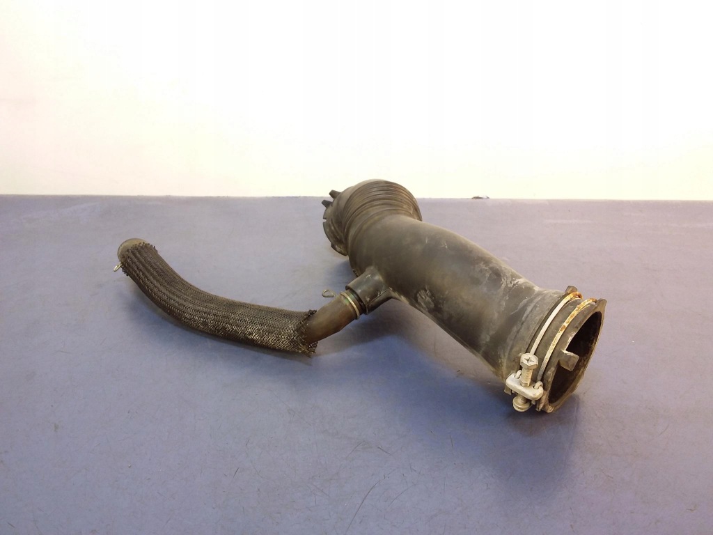 фото №1, Toyota corolla e21 2.0 hybrid шланг воздуха