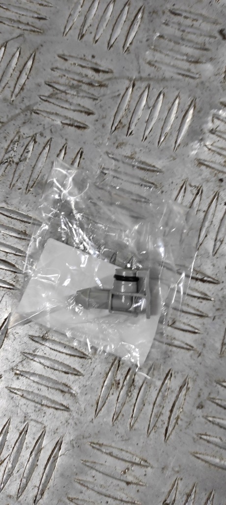 фото №1, Lexus rc f кронштейн розпилювача ксенон led gs-f