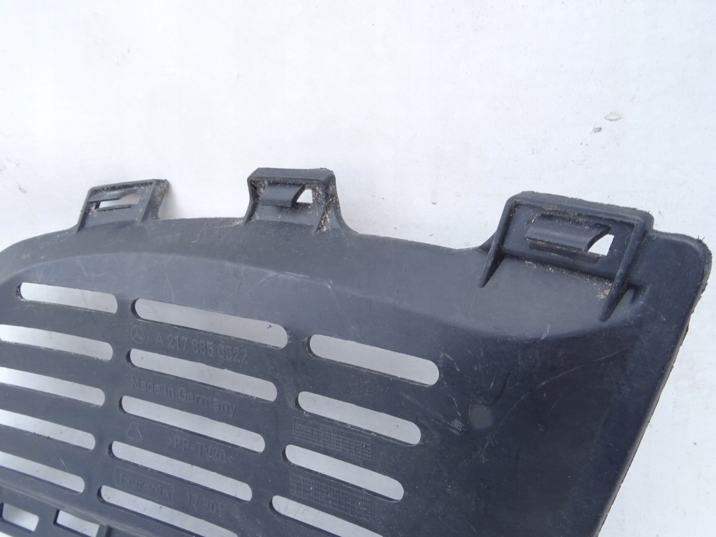 Решітка бокове  бампера ліва mercedes w217 klasa-s Недорого