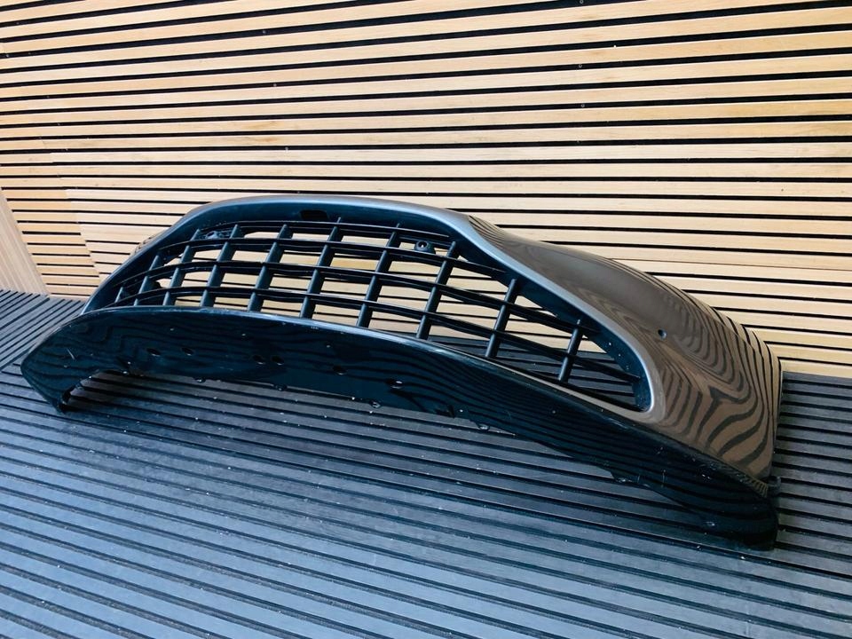 Aston martin vantage f1 бампер перед my6317a870a с Разборки