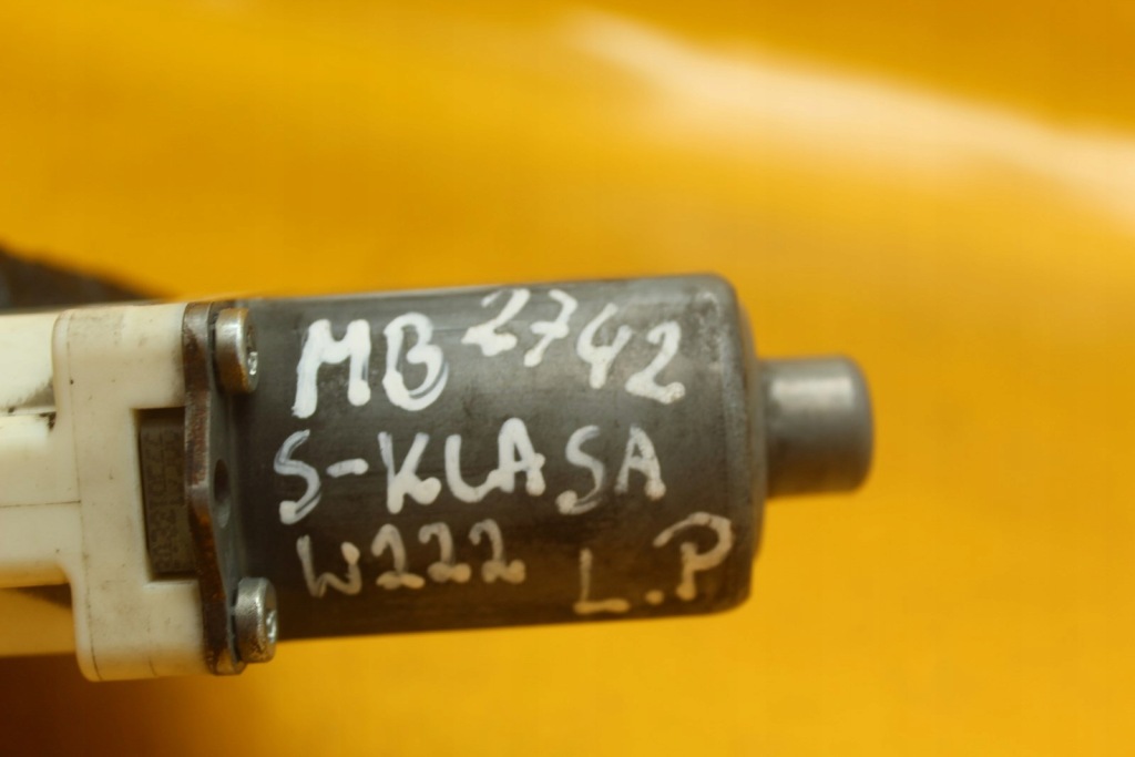 фото №11, Моторчик стекло левый перед mercedes w222 a1669060301 0130822755